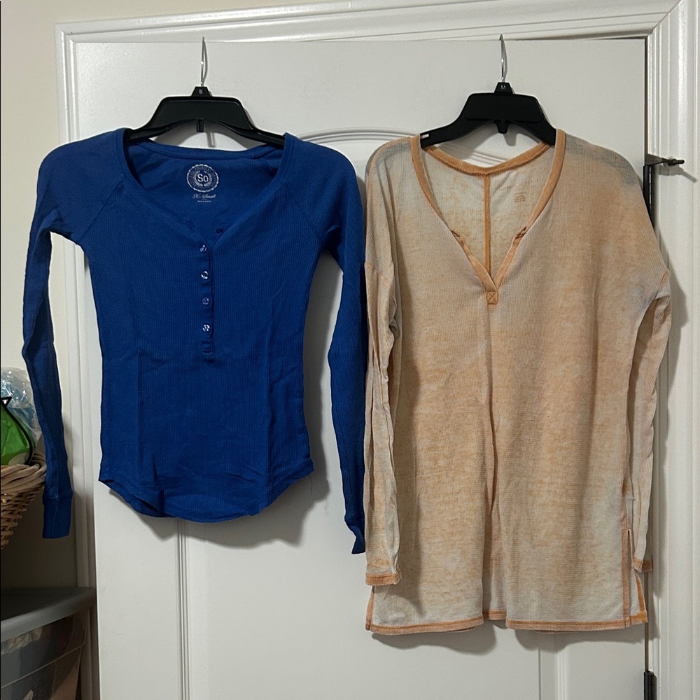 6 assorted long sleeve tops